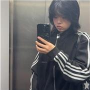 Chino es mi lengua meterna y me puedo comuniar perfectamente en chino/español/ catalán